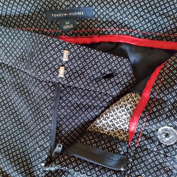 Tommy Hilfiger Cropped Pant, Size 00, Black/White - Picture 2 of 3